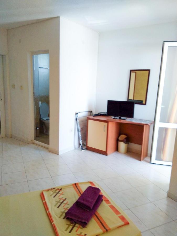Kъща За Гости Липите Hotel Sinemoretz Buitenkant foto
