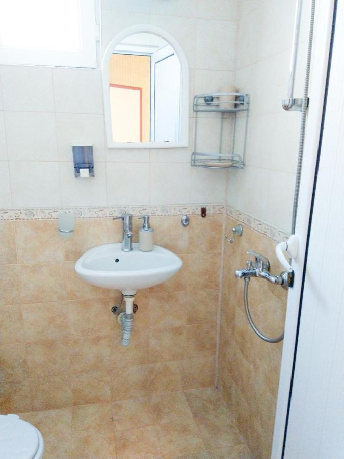 Kъща За Гости Липите Hotel Sinemoretz Buitenkant foto
